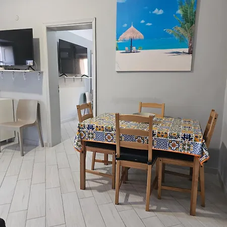 Sean House - Historic Center Apartman